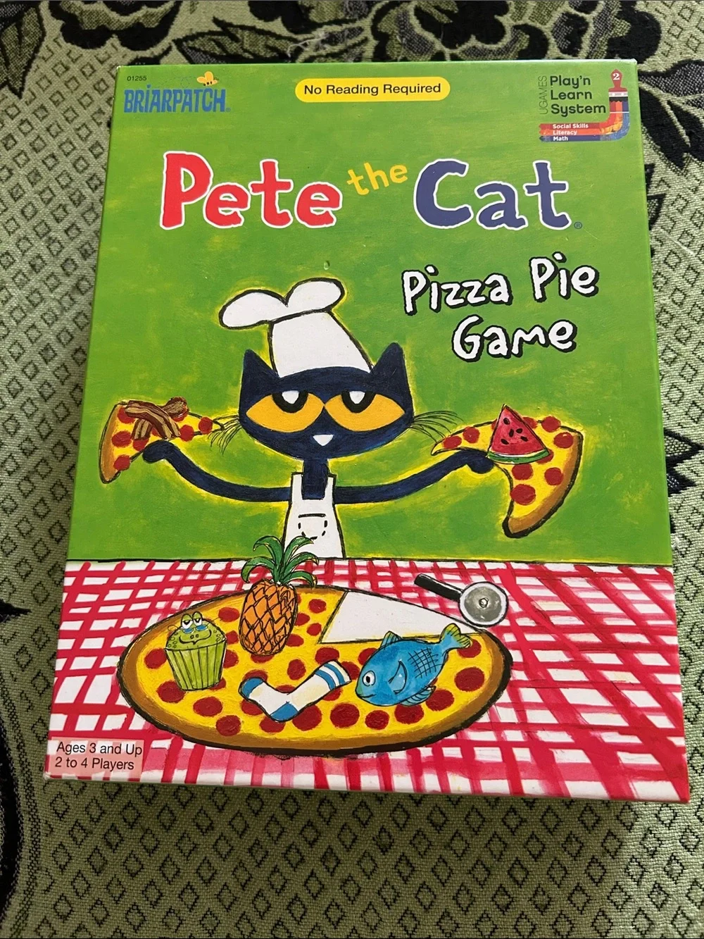 Pete the Cat Pizza Pie Game by Briarpatch - Green